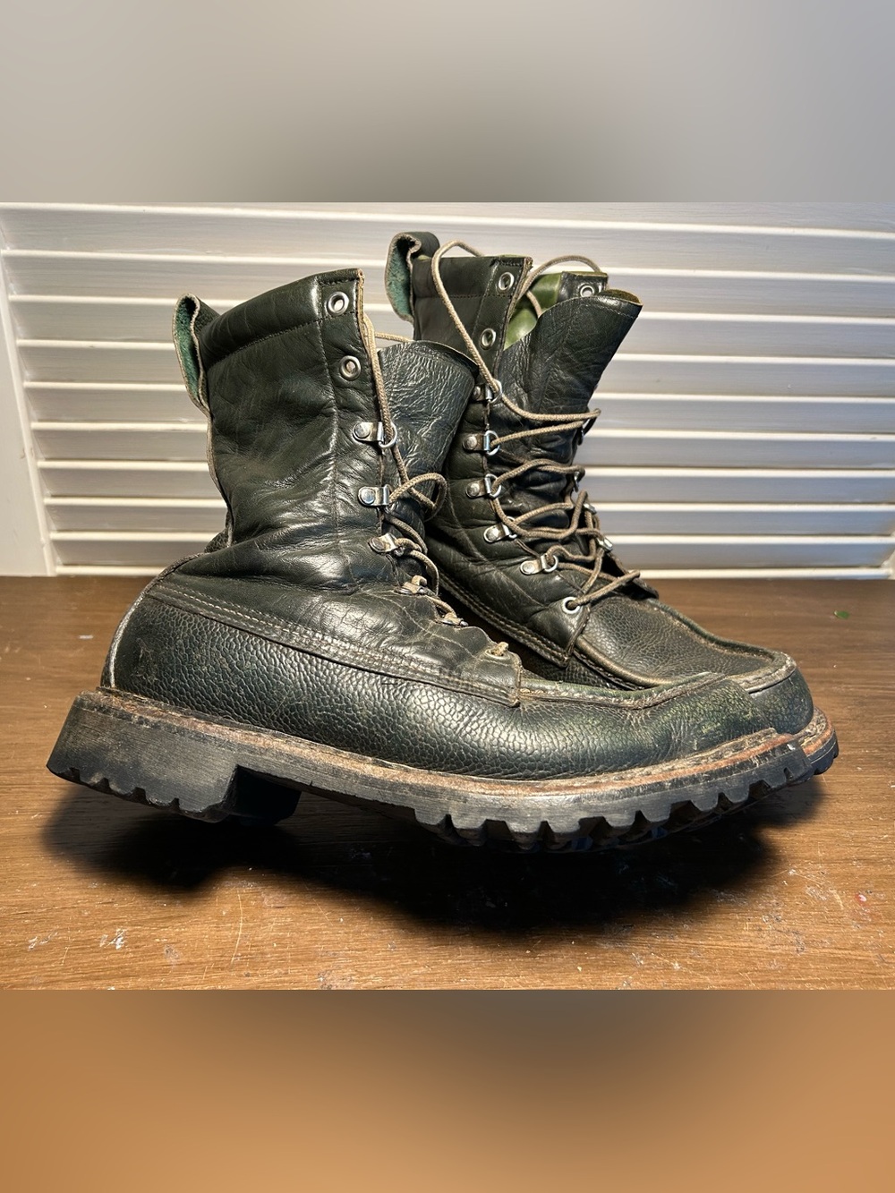 Vintage Red Wing Irish Setter Sport Boot Dark Green Size 9 Rare Made in USA